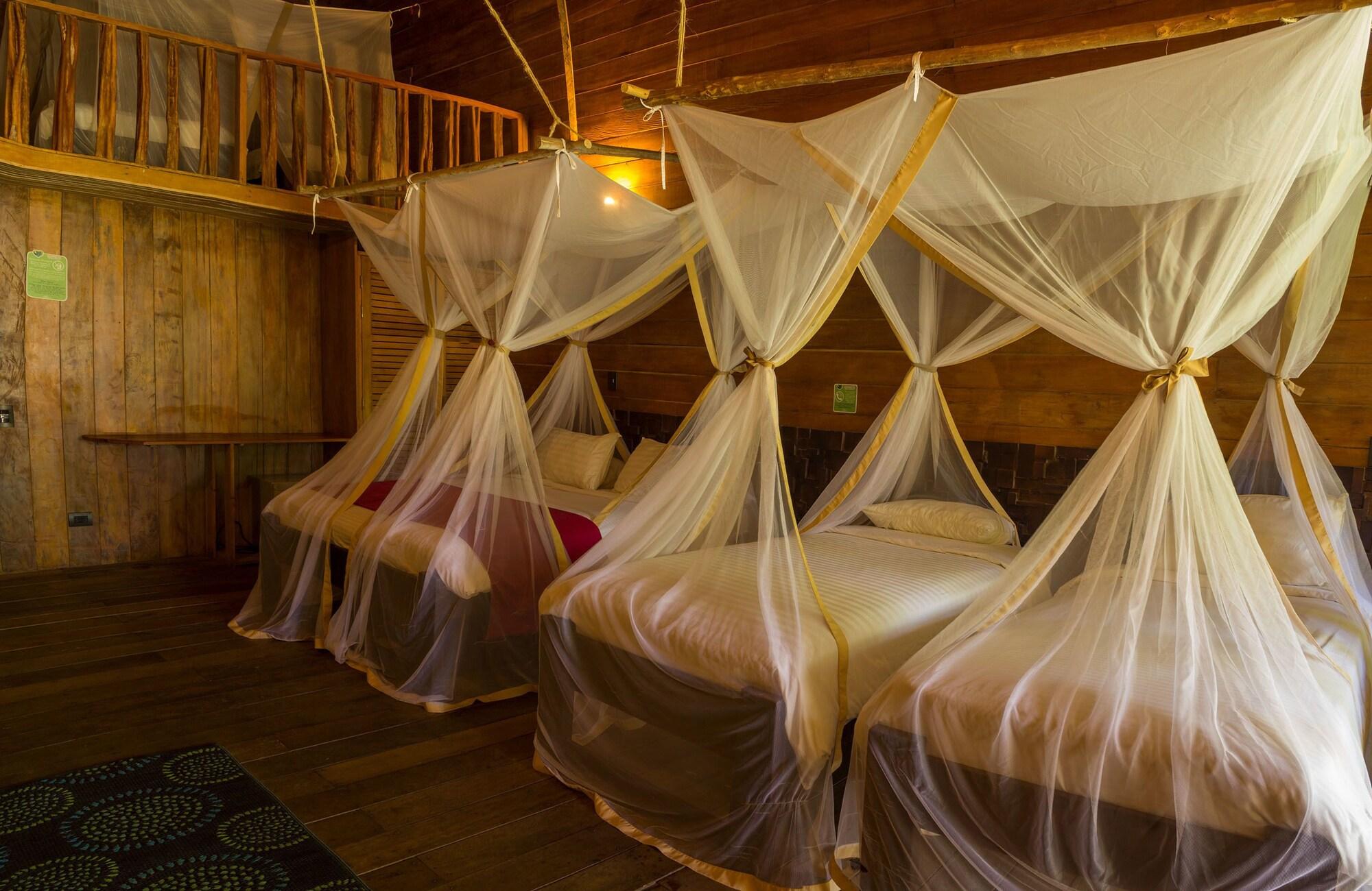On Vacation Amazon Hotel Leticia Kültér fotó