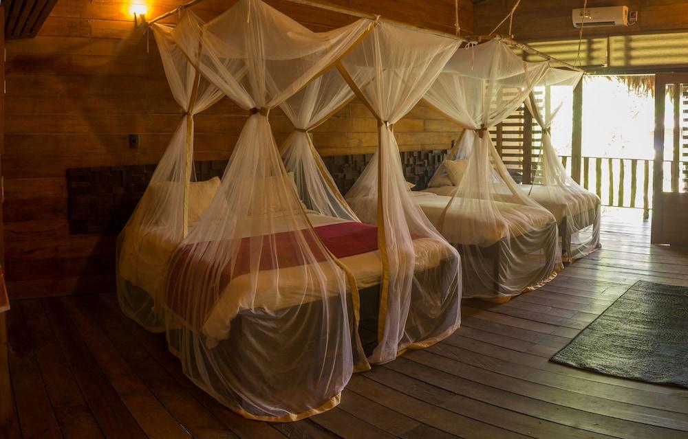 On Vacation Amazon Hotel Leticia Kültér fotó